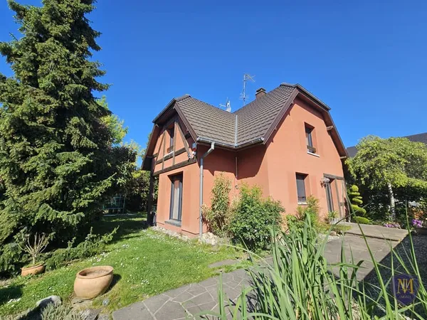 BLOTZHEIM AU CALME AU CENTRE DU VILLAGE BELLE MAISON 120 m2