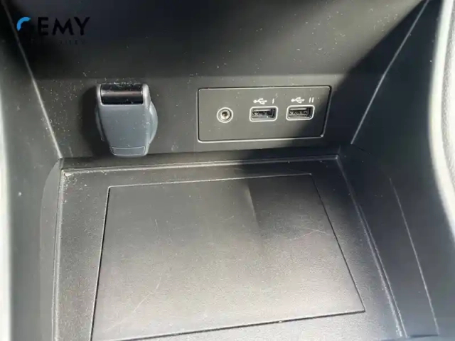 Renault Captur tce 90 — photo 24