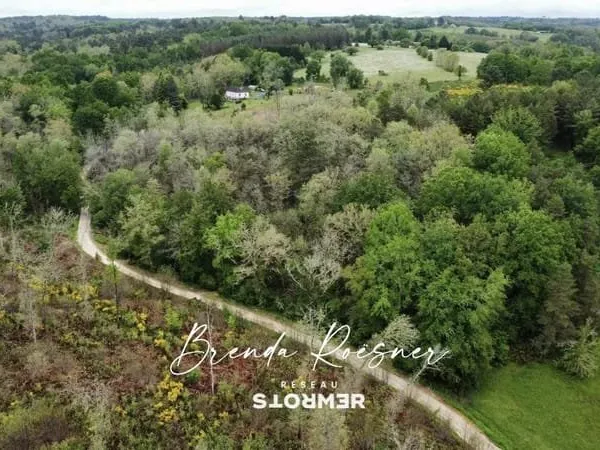 Terrain 3200 m²