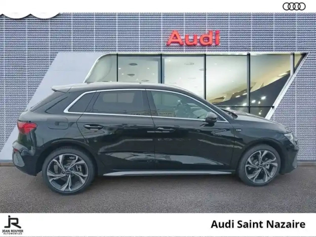 Audi A3 sportback 40 tfsie 204 s tronic 6 — photo 12