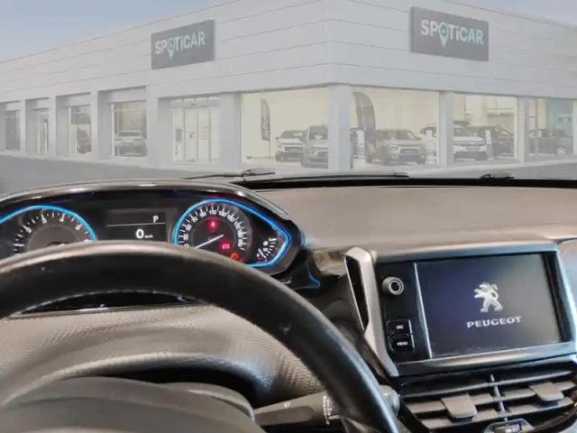 Peugeot 2008 puretech 110ch s&amp;s eat6 allure — photo 10