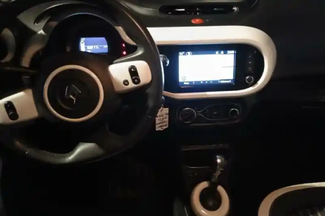 Renault Twingo iii achat intégral - 21 — photo 32