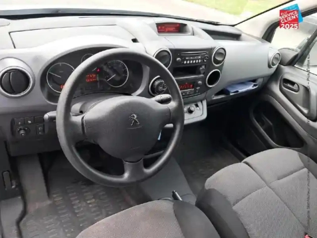 Peugeot Partner standard electrique 67ch premium — photo 15