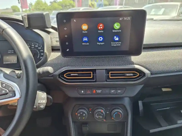 Dacia Sandero tce 90 cvt - 22 — photo 32