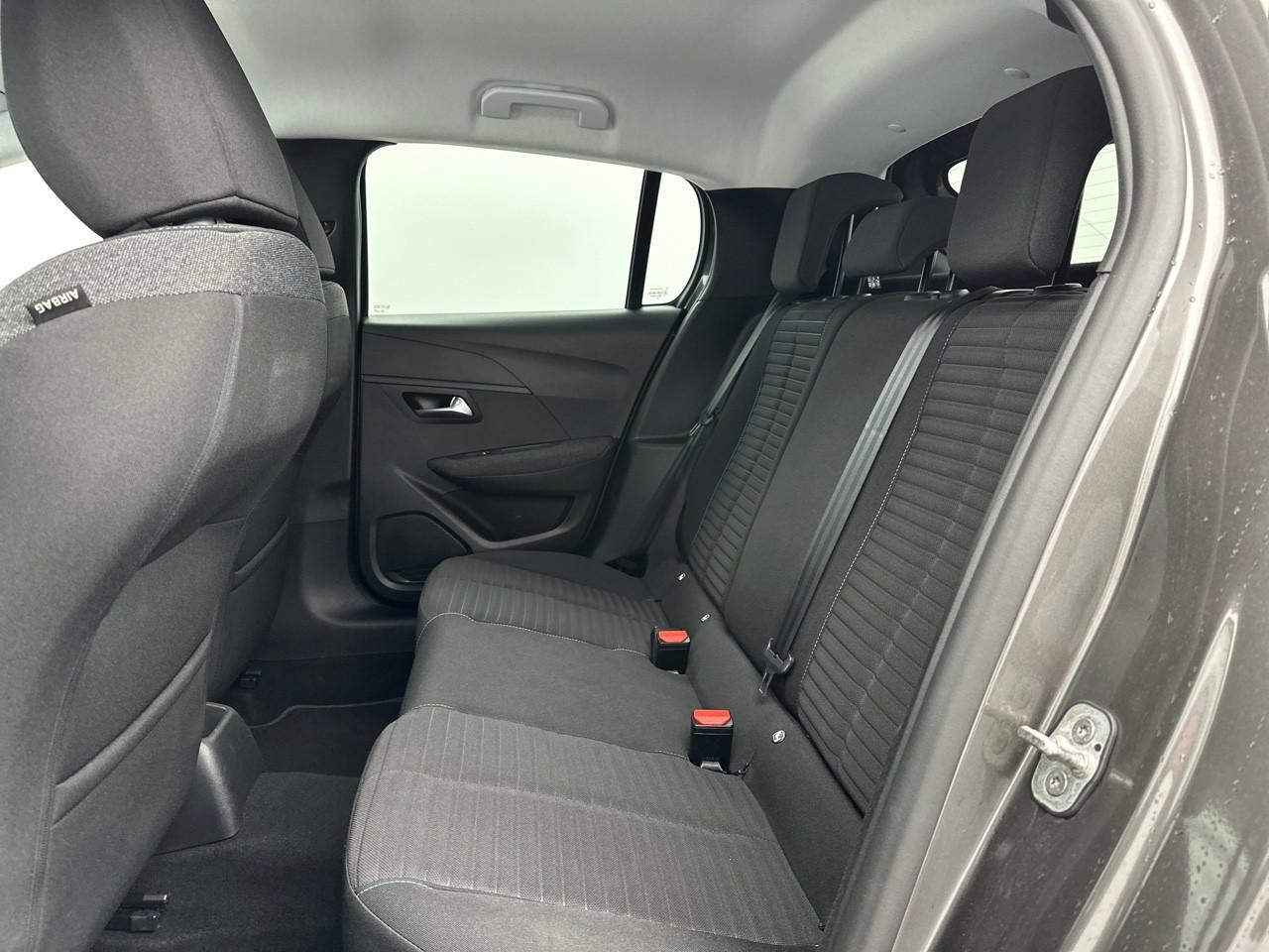 Peugeot 208 puretech 100 s&s bvm6 style — photo 12