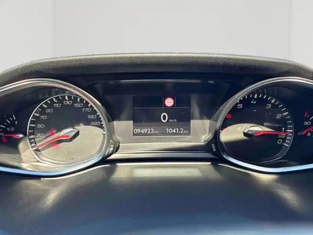 Peugeot 308 1.2 puretech 130ch ?6.c s&amp;s allure — photo 14