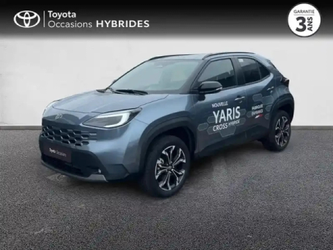 Toyota Yaris cross 130h design mc26