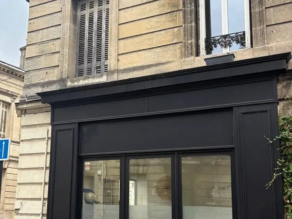 Boutique 2 pièces 25 m²