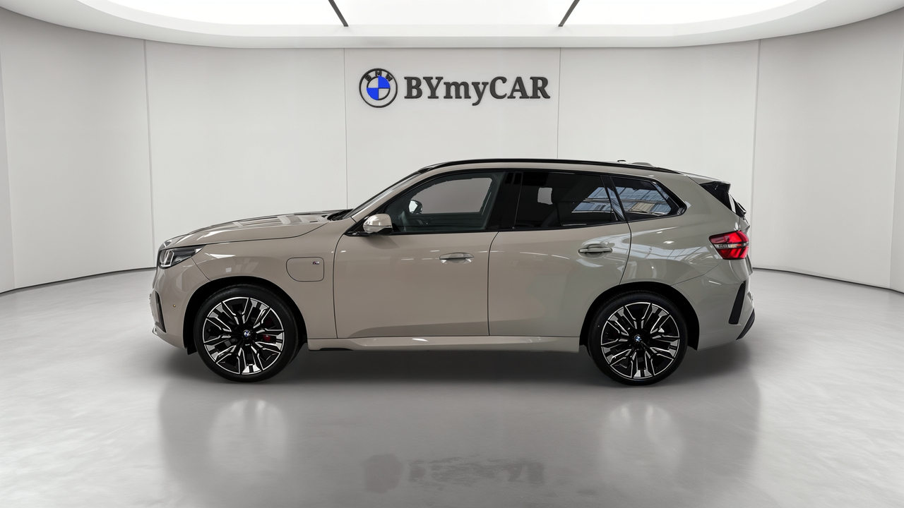 BMW X3 30e xDrive 299 ch BVA8 — photo 2
