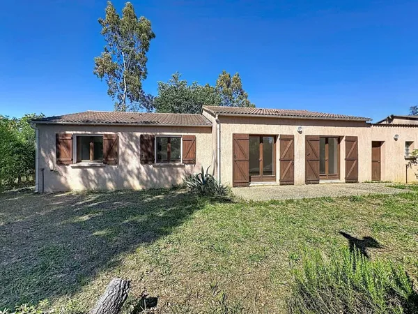 GHISONACCIA Maison de plain-pied 103 m2 avec terrain 651 m