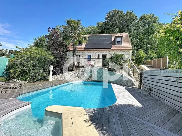 Maison 5 pièces 164 m²