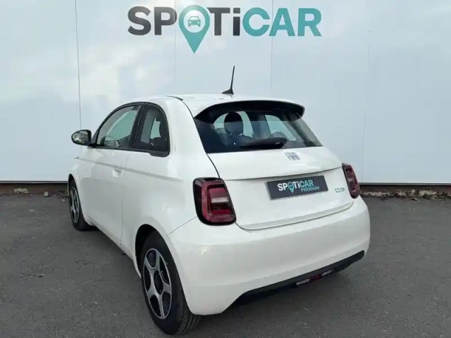 Fiat 500 e 118 ch — photo 27