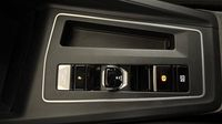 Volkswagen Golf 1.5 eTSI OPF 130ch Life Plus DSG7 — photo 29