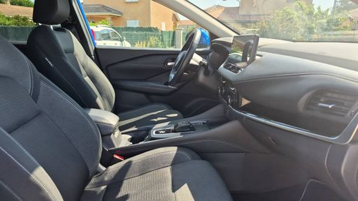 Nissan Qashqai 1.3 DIG-T 158 Mild-Hybrid X-Tronic - N-Connecta – 2023 – 49290 km – Hybride essence – Boîte Automatique — photo 8