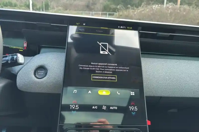 Citroën C5 Aircross hybride rechargeable 195 e-eat7 — photo 62
