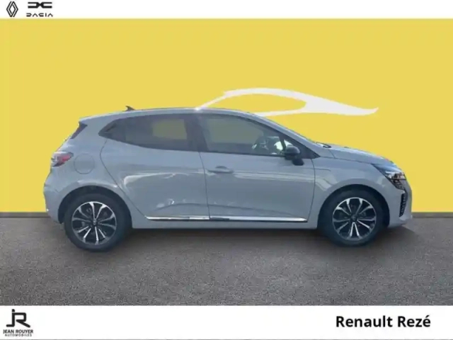 Renault Clio 1.0 tce 90ch techno - 25 — photo 11