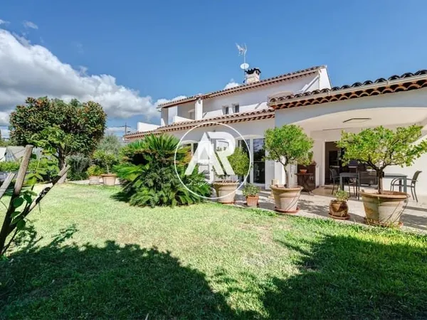Maison 5 pièces 139 m²