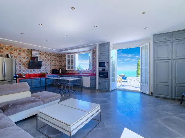 Maison 7 pièces 190 m²