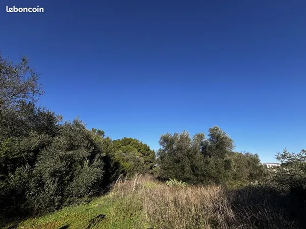 Terrain Saint Gilles