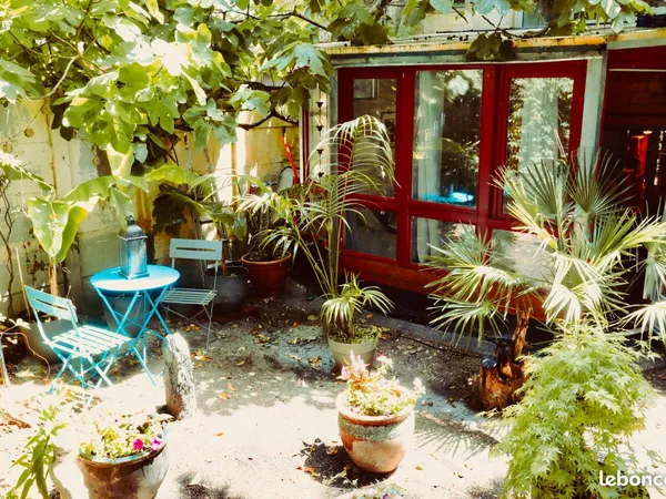 Appartement meublé de 29 m² avec jardin partagé