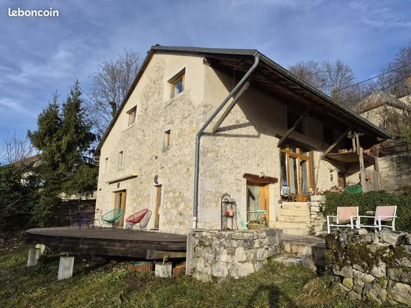 Maison 5 pièces 179 m²