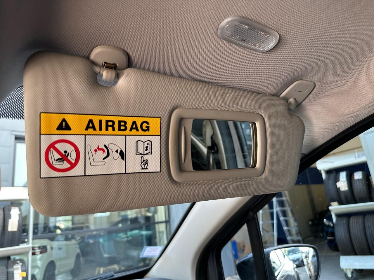 Renault Captur 0.9 tce 90ch energy intens euro6c — photo 41