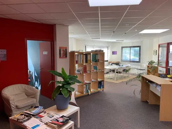 A LOUER ZONE DE CREAC'H GWEN, 120 M² DE BUREAUX