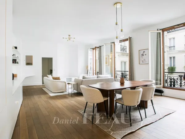 Paris VIIIe - Saint Augustin - Duplex de 124 m² - 3 chambres