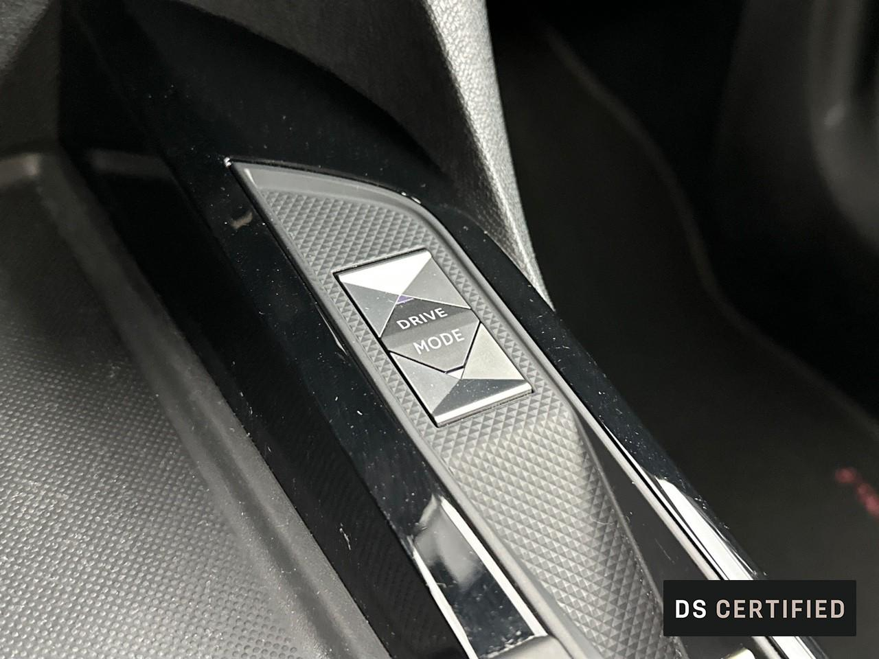 Ds Ds 3 crossback puretech 155 eat8 performance line+ — photo 30