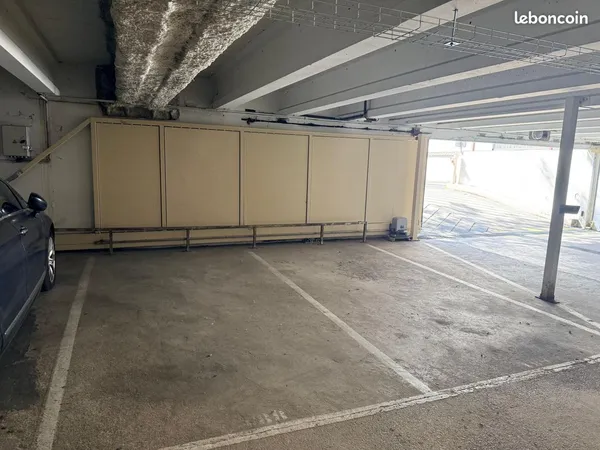 Parking/box 12 m² Saint-Ouen-l'Aumône