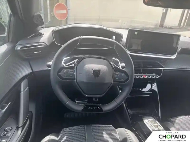 Peugeot 208 hybrid 110 e-dcs6 — photo 16