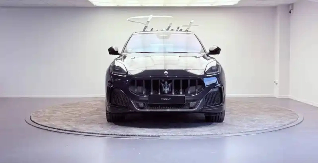Maserati Grecale v6 530 ch — photo 2