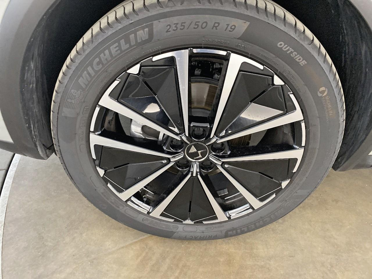 Ds Ds 7 crossback bluehdi 130 eat8 etoile — photo 11