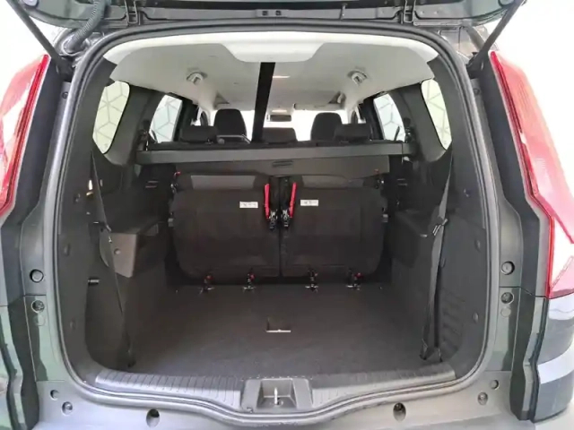 Dacia Jogger tce 110 7 places gsr2 — photo 19