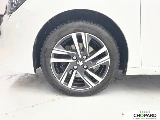 Peugeot 208 puretech 100 s&amp;s eat8 — photo 83