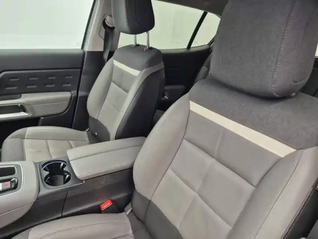 Citroën C5 Aircross hybride 225 s&amp;s e-eat8 — photo 9