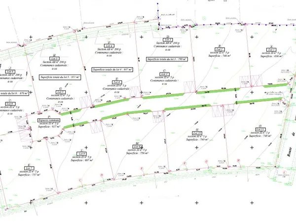 Terrain en individuel 811 m²