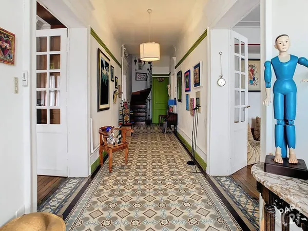 Maison 12 pièces 375 m²