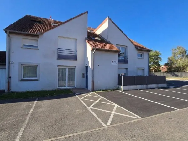 Saint-Nicolas-en-Forêt, Appartement T2 RDC avec Place de parking privative