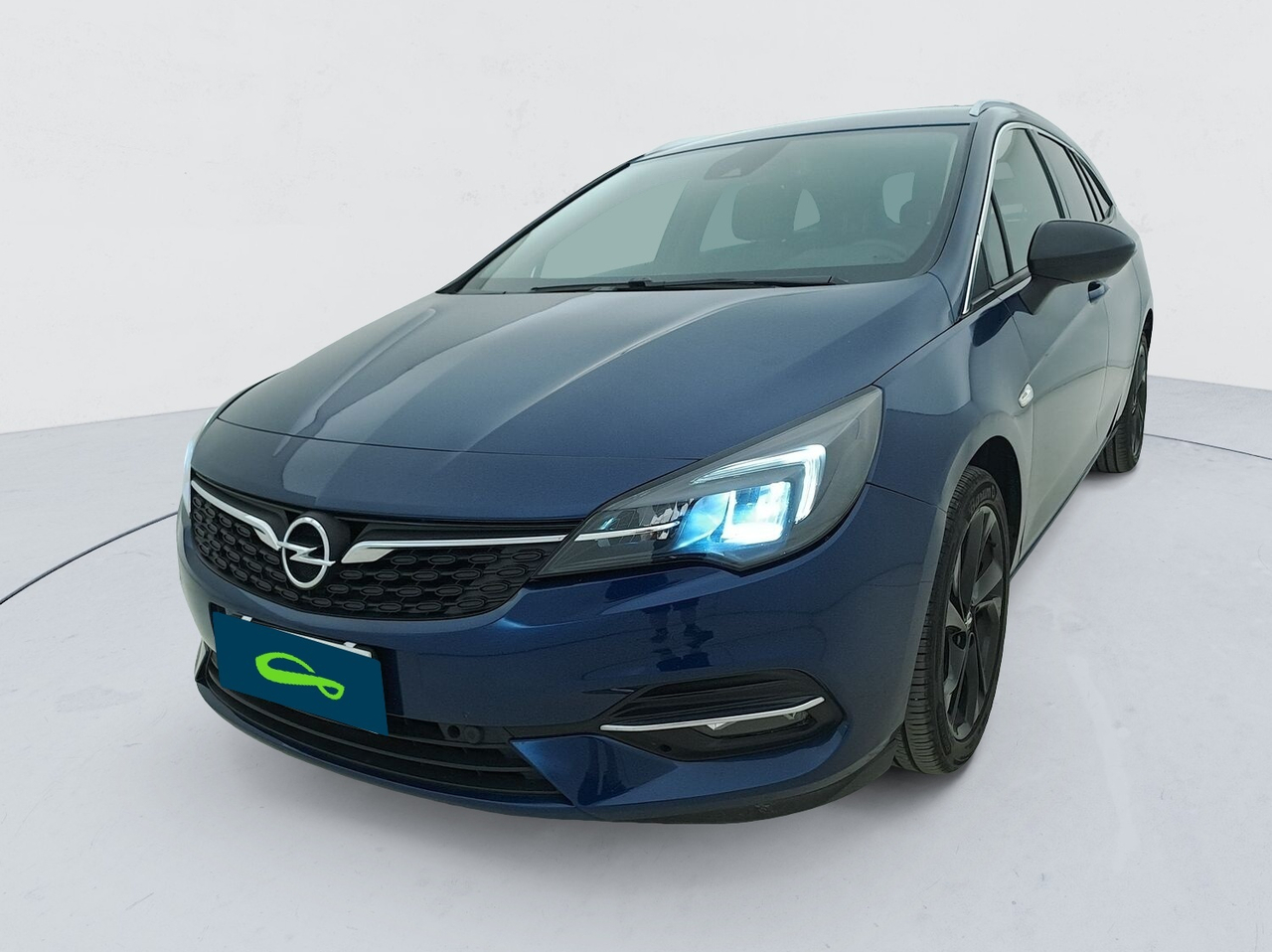 Opel Astra Sports Tourer — photo 8