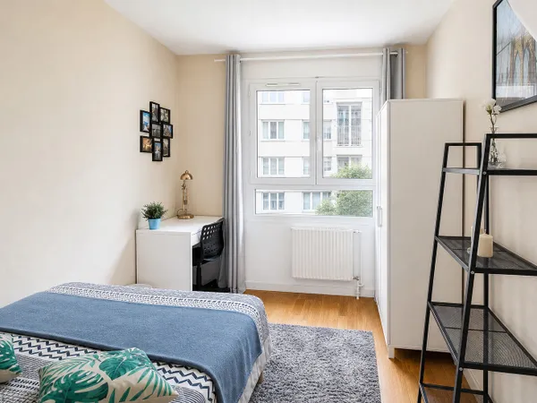 Chambre agréable et lumineuse – 11m²