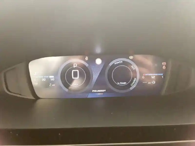 Peugeot 308 hybrid 145 e-dcs6 — photo 33