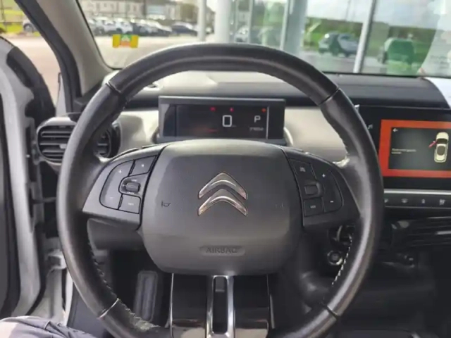 Citroën C4 shine 1.2 110 ch bva6 — photo 6
