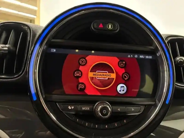 Mini Countryman cooper se 136ch + 88ch exquisite all4 bva — photo 11