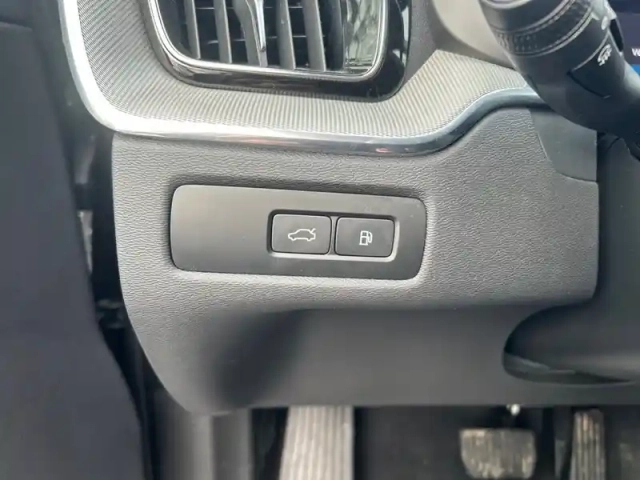 Volvo Xc60 t6 awd hybride rechargeable 253 ch+145 ch geartronic 8 — photo 20