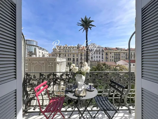 Appartement de caractère - Victor Hugo - Nice Carré d'or -