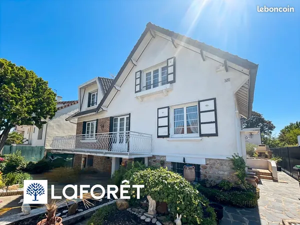 Maison 8 pièces 128 m²
