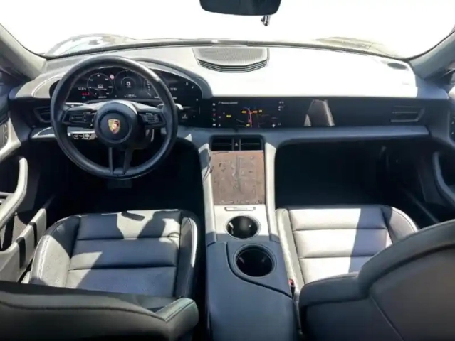 Porsche Taycan 408ch my23 — photo 13