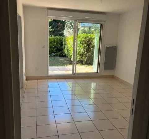 Appartement T2 en rez rez-de-jadin