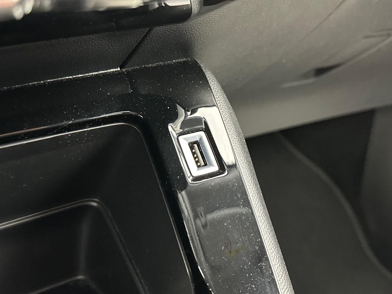 Peugeot 2008 puretech 100 s&s bvm6 style — photo 27